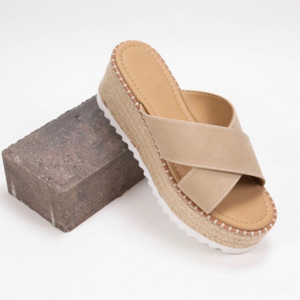 NUDE CRISS CROSS ESPADRILLE PLATFORM SANDAL